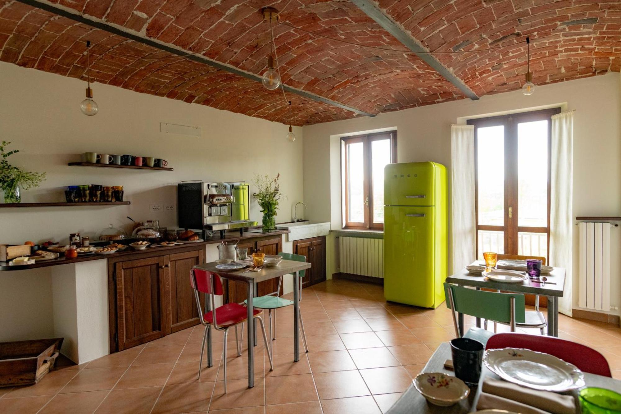 Ca' Nadin Agriturismo San Damiano dʼAsti Εξωτερικό φωτογραφία