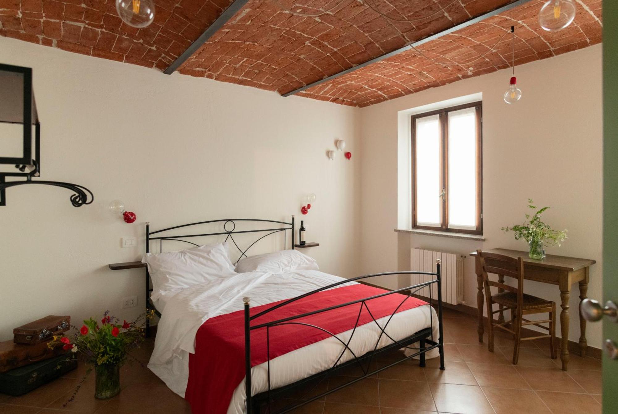 Ca' Nadin Agriturismo San Damiano dʼAsti Εξωτερικό φωτογραφία