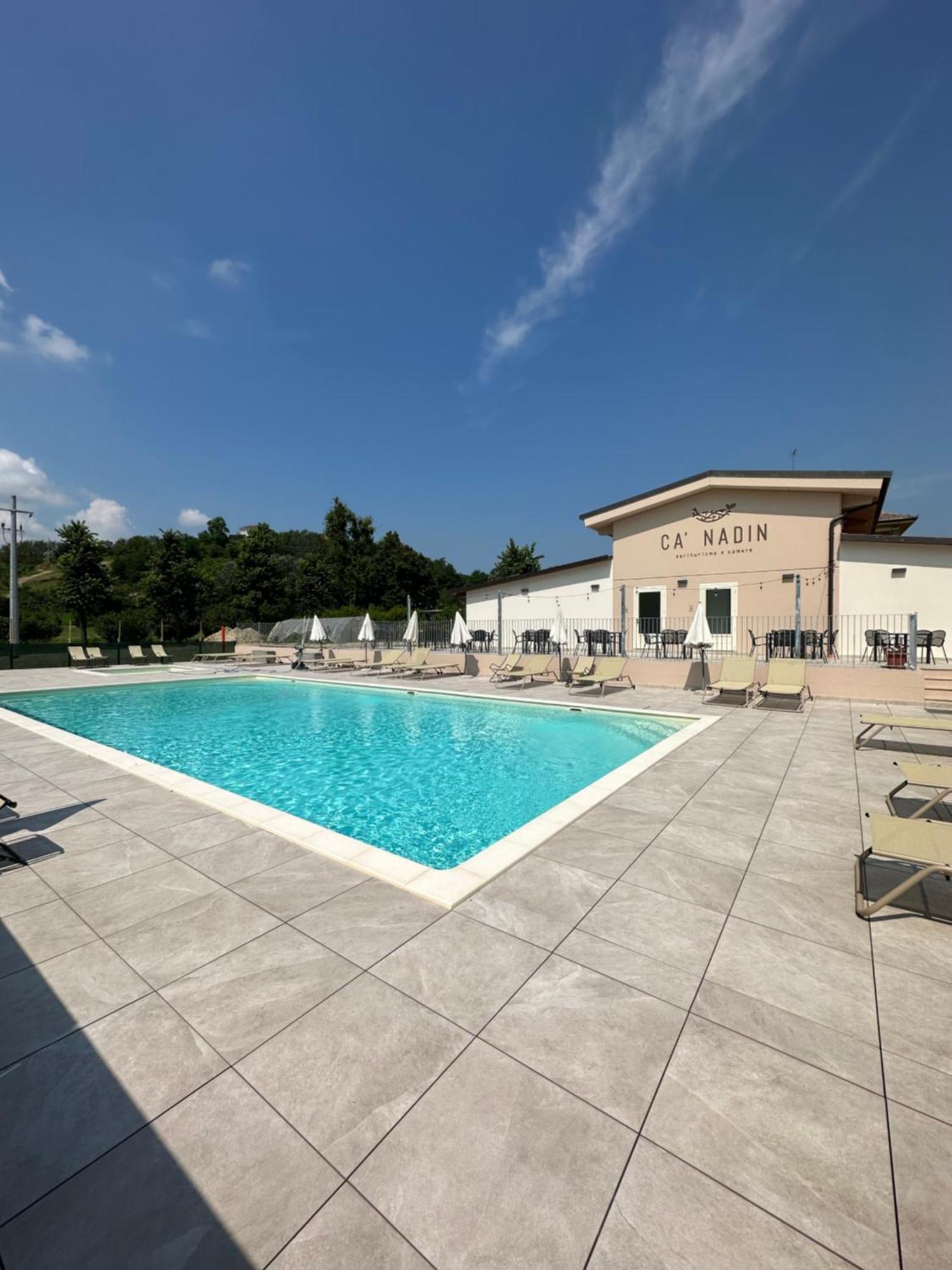 Ca' Nadin Agriturismo San Damiano dʼAsti Εξωτερικό φωτογραφία